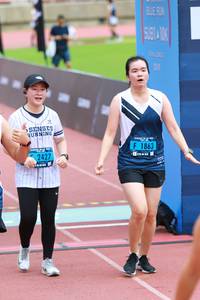 BIB: 1863, 2427
                            <button type="button" onclick="openModal(4644373)" class="btn btn-primary btn-sm float-right btn-popup" data-toggle="modal" data-target=".modal-high-quality">
                        <i class="fas fa-shopping-cart"></i> Add to Cart
                    </button>
                                            <button type="button" onclick="isThisMe(4644373, true)" class="btn btn-success btn-sm float-right btn-popup btn-isme hidden" data-toggle="tooltip" data-placement="bottom" title="นี่คือรูปของคุณใช่ไหม คลิกที่นี่เพื่อเอาเข้าอัลบั้ม">
                        <i class="fas fa-plus"></i> Add to album
                    </button>
                    <button type="button" onclick="isThisMe(4644373, false)" class="btn btn-warning btn-sm float-right btn-popup btn-isnotme hidden">
                        <i class="fas fa-ban"></i> Remove from album
                    </button>